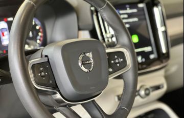 Volvo XC40 2.0 T5 Momentum AWD - Foto #8