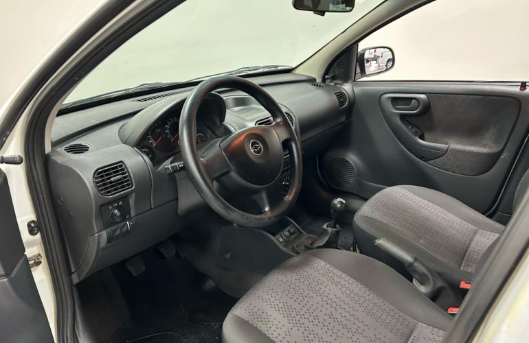 Chevrolet Corsa Hatch Maxx 1.4 (Flex) - Foto #9