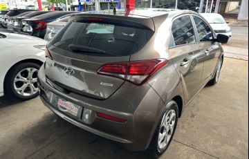Hyundai HB20 1.6 Comfort - Foto #6