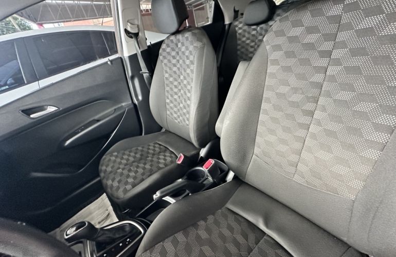 Hyundai HB20 1.6 Comfort - Foto #8