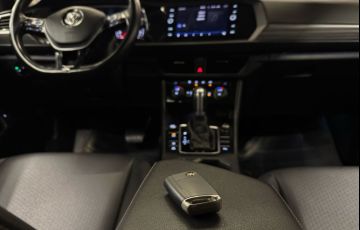 Volkswagen Jetta 1.4 250 TSi Total Comfortline - Foto #9