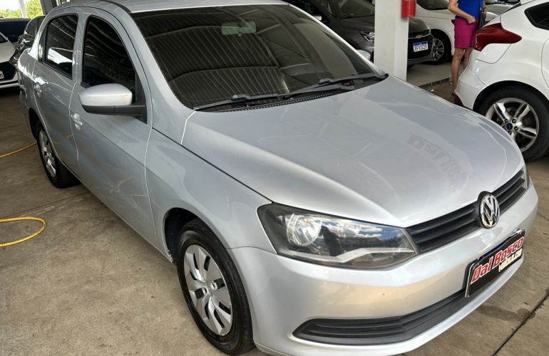 Volkswagen Voyage 1.0 - Foto #3