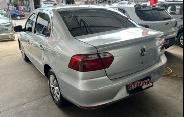 Volkswagen Voyage 1.0 - Foto #6