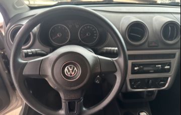Volkswagen Voyage 1.0 - Foto #8