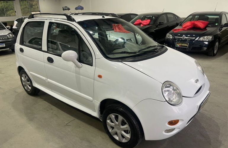 Chery Qq 1.1 MPFi 16V Gasolina 4p Manual - Foto #3