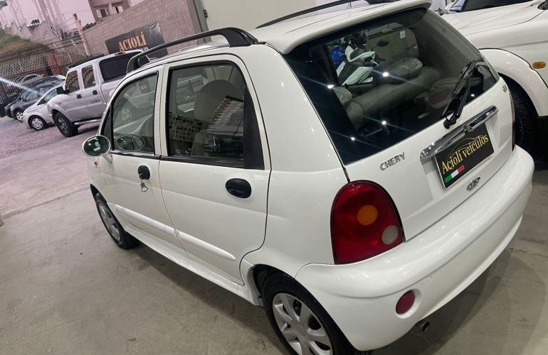 Chery Qq 1.1 MPFi 16V Gasolina 4p Manual - Foto #6