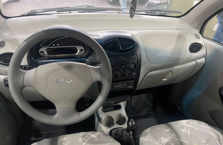 Chery Qq 1.1 MPFi 16V Gasolina 4p Manual - Foto #8