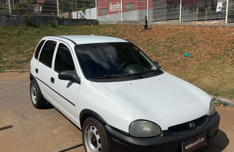 Chevrolet Corsa 1.0 MPFi Wind 8v - Foto #3
