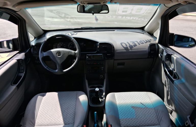 Chevrolet Zafira 2.0 MPFi Elegance 8v - Foto #4