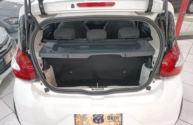 Fiat Mobi 1.0 8V Evo Like - Foto #9