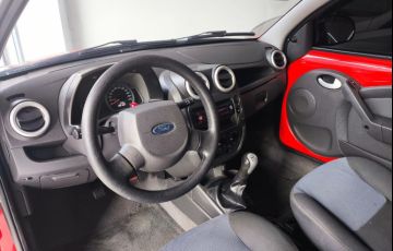 Ford Ka 1.0 MPi 8v - Foto #8