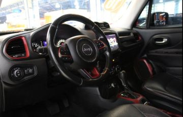 Jeep Renegade 1.8 16V Longitude - Foto #8
