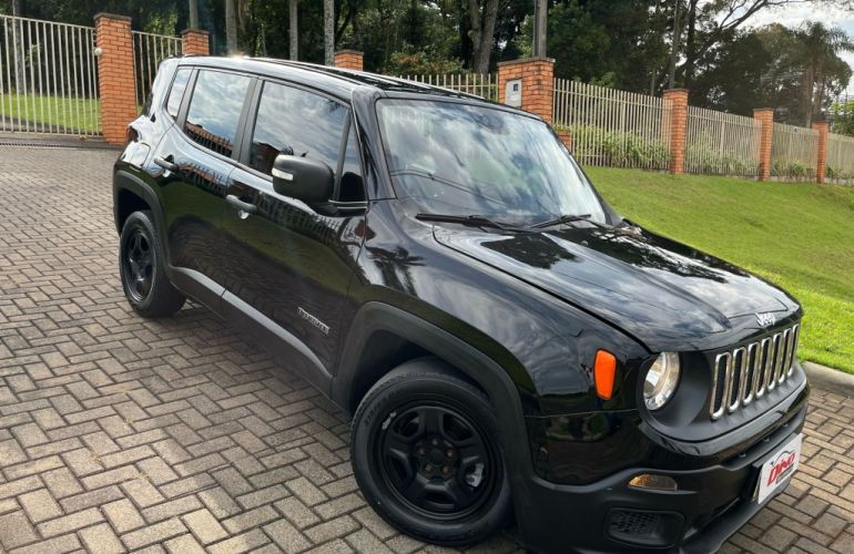 Jeep Renegade 1.8 (Flex) - Foto #2