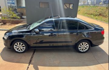 Volkswagen Jetta 2.0 Comfortline - Foto #5