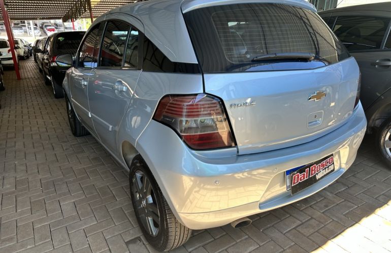 Chevrolet Agile LTZ 1.4 8V (Flex) - Foto #4