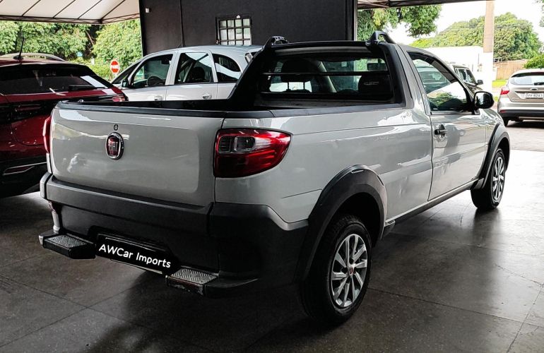 Fiat Strada 1.4 MPi Hard Working CS 8V Flex 2p Manual - Foto #4