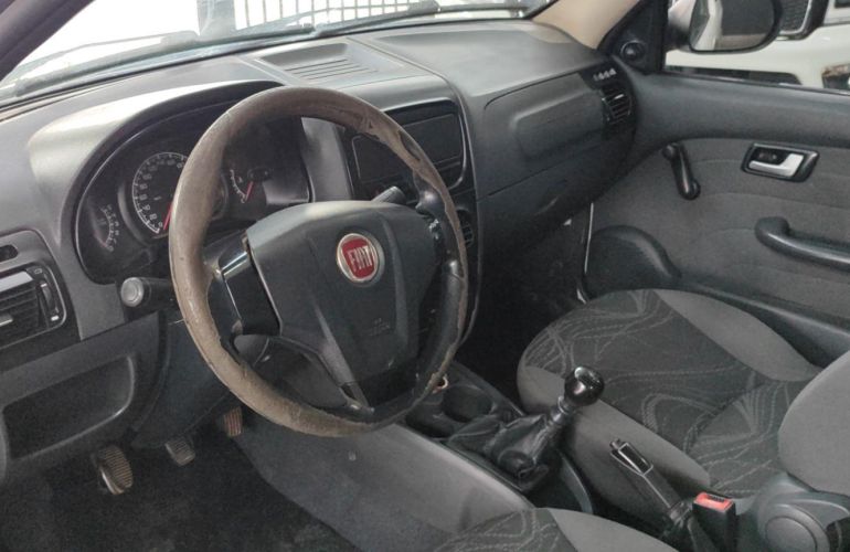 Fiat Strada 1.4 MPi Hard Working CS 8V Flex 2p Manual - Foto #7