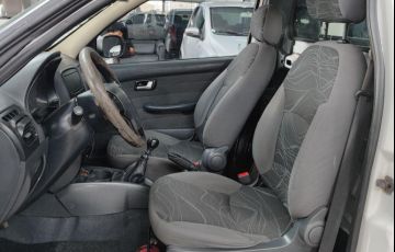 Fiat Strada 1.4 MPi Hard Working CS 8V Flex 2p Manual - Foto #8