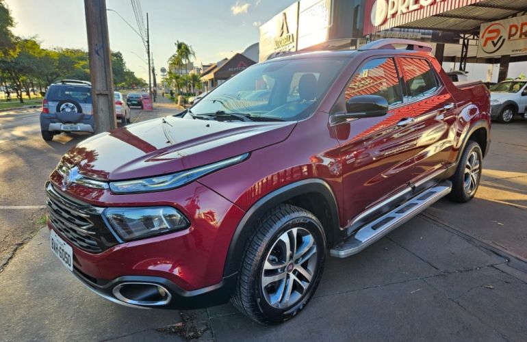 Fiat Toro Volcano 2.0 diesel AT9 4x4 - Foto #1