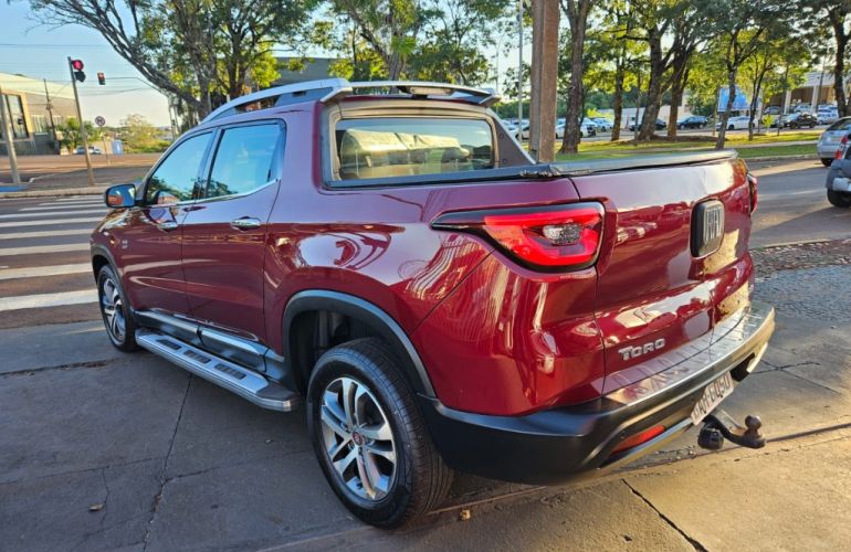 Fiat Toro Volcano 2.0 diesel AT9 4x4 - Foto #5