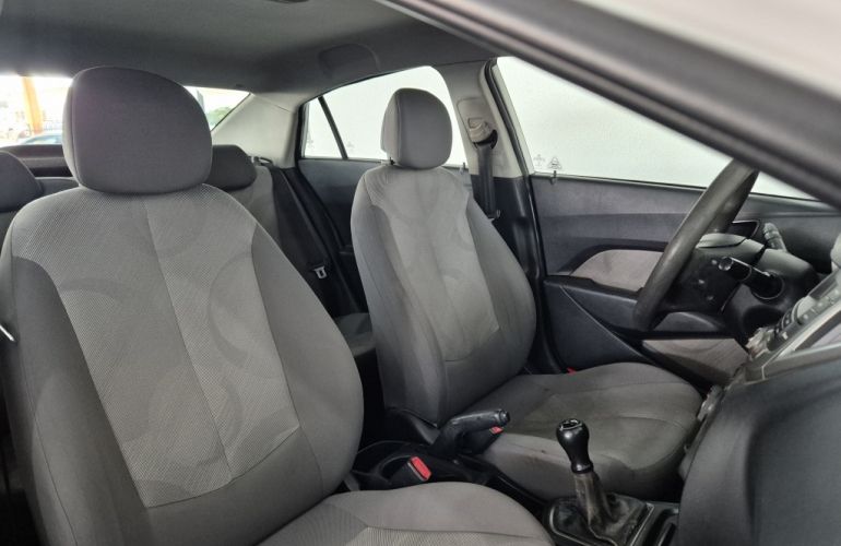 Hyundai HB20S 1.0 Comfort - Foto #7
