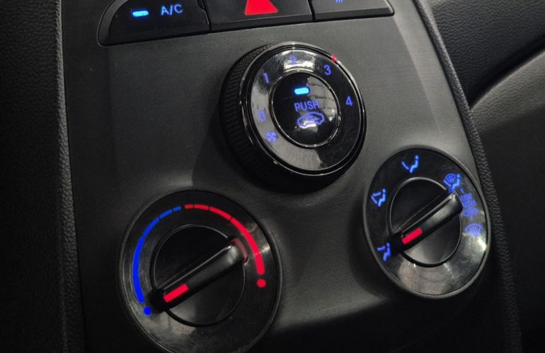 Hyundai HB20S 1.0 Comfort - Foto #10