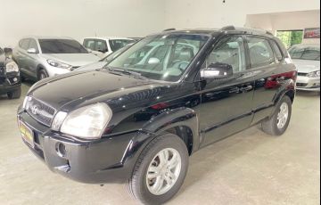 Hyundai Tucson 2.0 MPFi GLS 16V 143cv 2WD Gasolina 4p Automático