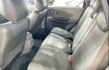 Hyundai Tucson 2.0 MPFi GLS 16V 143cv 2WD Gasolina 4p Automático - Foto #8