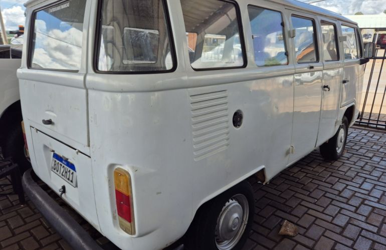 Volkswagen Kombi 1.6 - Foto #3