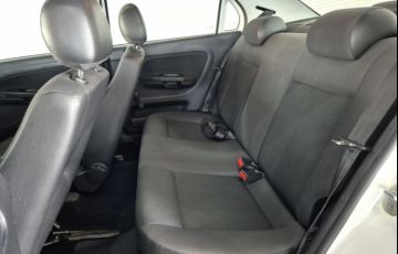 Volkswagen Voyage 1.6 MSI Trendline (Flex) - Foto #8