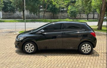 Chevrolet Onix 1.4 MPFi LT 8v - Foto #2