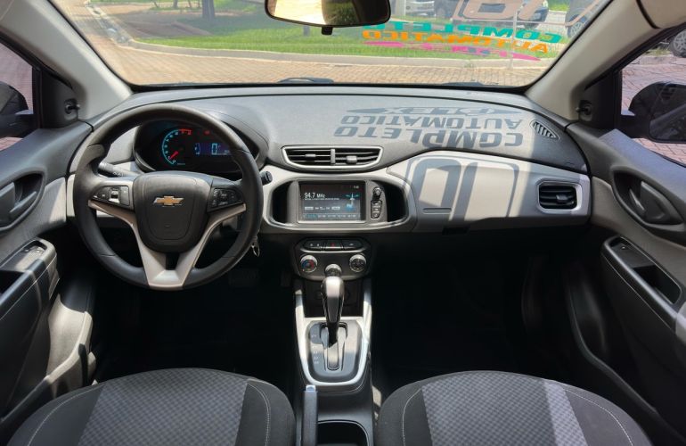 Chevrolet Onix 1.4 MPFi LT 8v - Foto #10