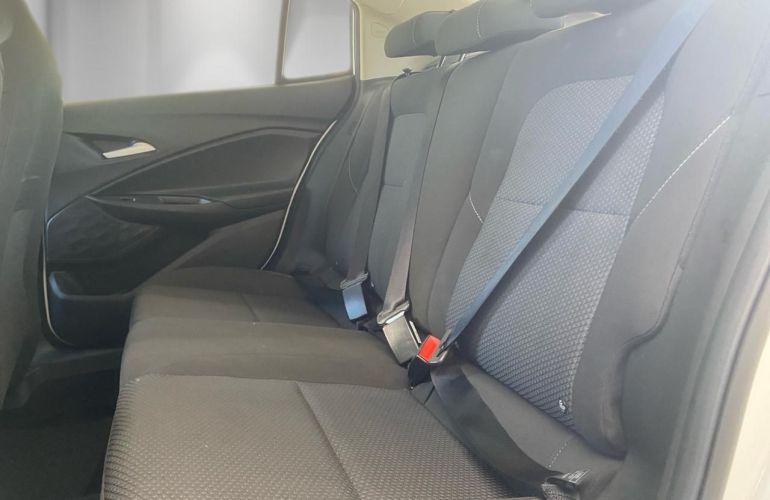 Chevrolet Onix 1.0 Turbo LTZ - Foto #10