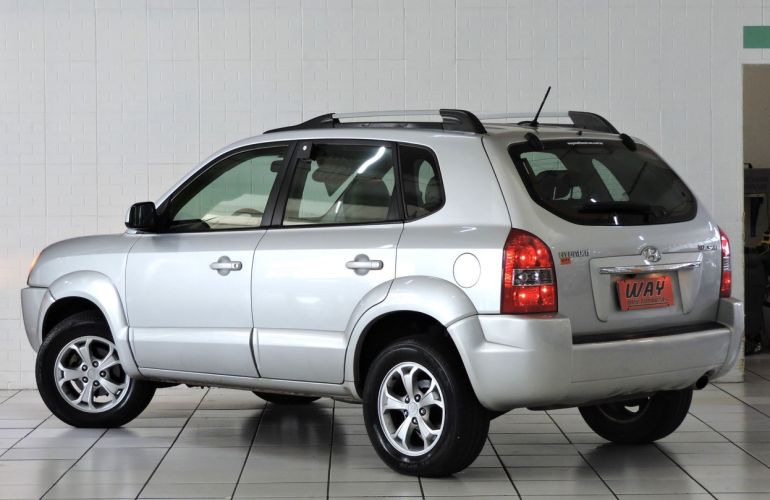 Hyundai Tucson 2.0 MPFi GLS 16V 143cv 2wd - Foto #2