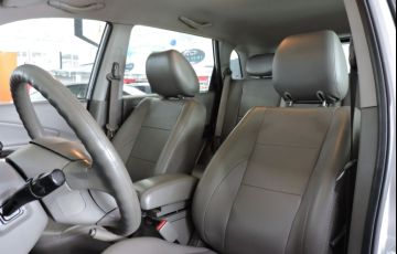 Hyundai Tucson 2.0 MPFi GLS 16V 143cv 2wd - Foto #8