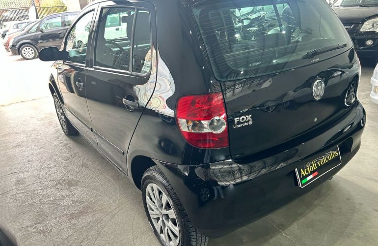 Volkswagen Fox 1.0 Mi City 8V Flex 4p Manual - Foto #3