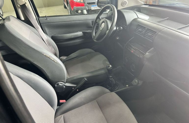 Volkswagen Fox 1.0 Mi City 8V Flex 4p Manual - Foto #8