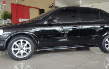 Chevrolet Astra 2.0 MPFi Advantage Sedan 8v - Foto #4