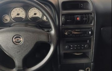 Chevrolet Astra 2.0 MPFi Advantage Sedan 8v - Foto #7