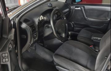 Chevrolet Astra 2.0 MPFi Advantage Sedan 8v - Foto #8