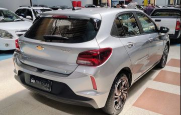 Chevrolet Onix 1.0 Turbo LT - Foto #9