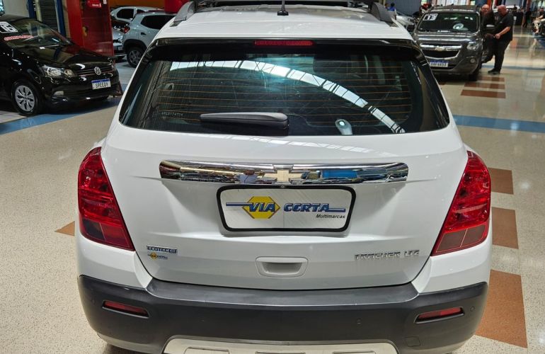 Chevrolet Tracker 1.8 MPFi LTZ 4x2 16v - Foto #9