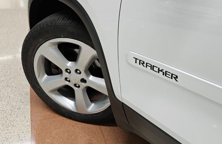 Chevrolet Tracker 1.8 MPFi LTZ 4x2 16v - Foto #10