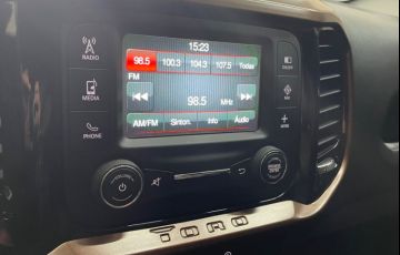 Fiat Toro 2.4 16V Multiair Volcano - Foto #8