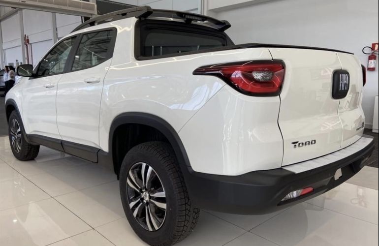 Fiat Toro 1.3 Turbo 270 Freedom At6 - Foto #5