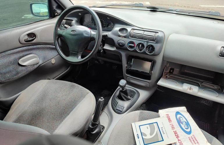 Ford Escort 1.8 I GL 16v - Foto #7