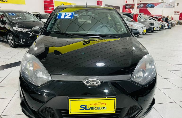 Ford Fiesta 1.0 Rocam Hatch 8v - Foto #2