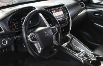 Mitsubishi Pajero Sport 2.4 16V Mivec Turbo Hpe Awd - Foto #4