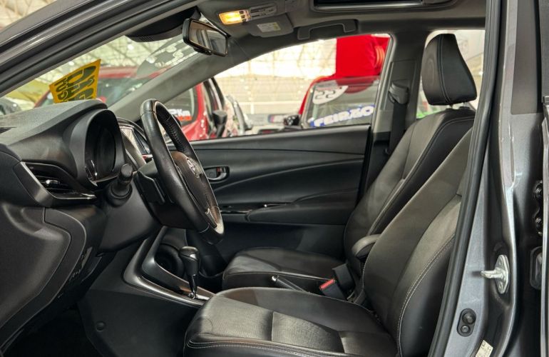 Toyota Yaris 1.5 16V Sedan Xls Connect Multidrive - Foto #7