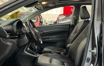 Toyota Yaris 1.5 16V Sedan Xls Connect Multidrive - Foto #7